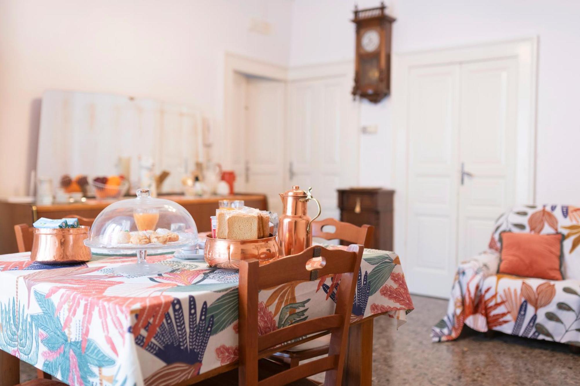 Nonna Nella Casa In Centro Lejlighed Ostuni Eksteriør billede
